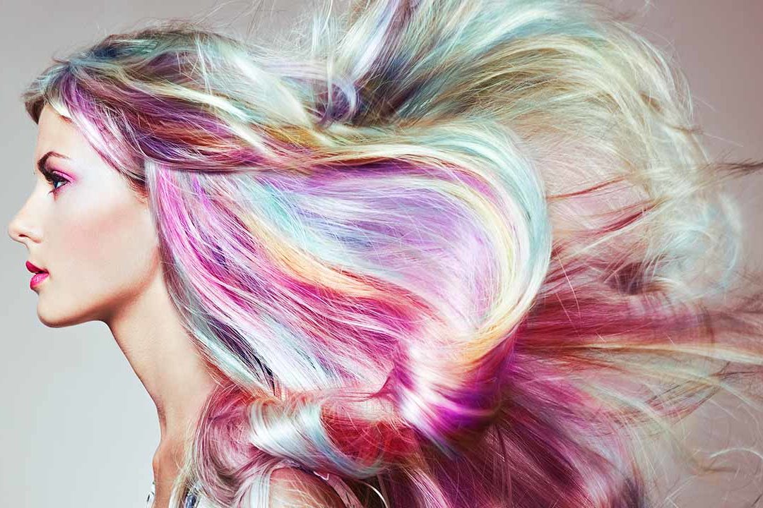 Unicorn hair è la tendenza per l’estate…avrete il coraggio? Ecco di che si tratta