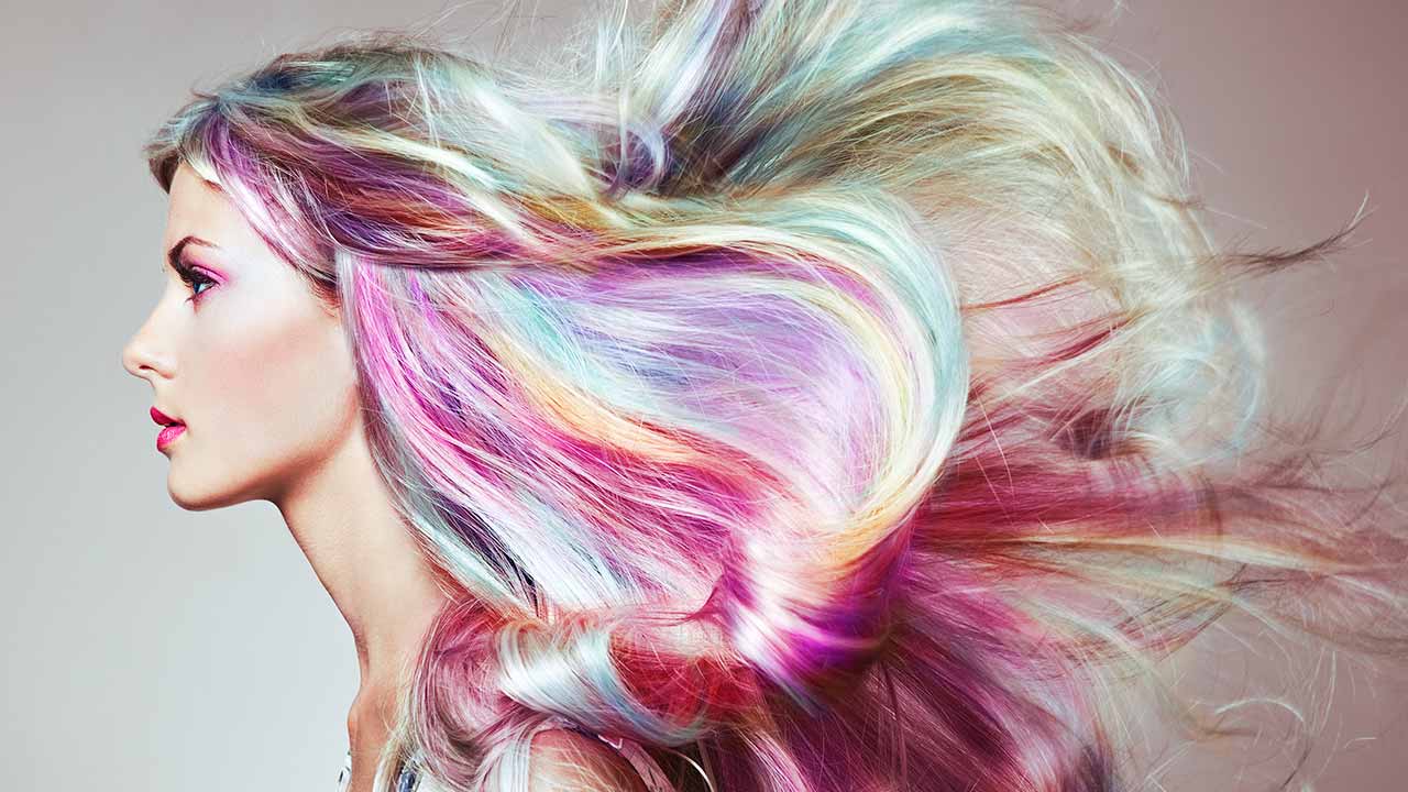Unicorn hair è la tendenza per l’estate…avrete il coraggio? Ecco di che si tratta