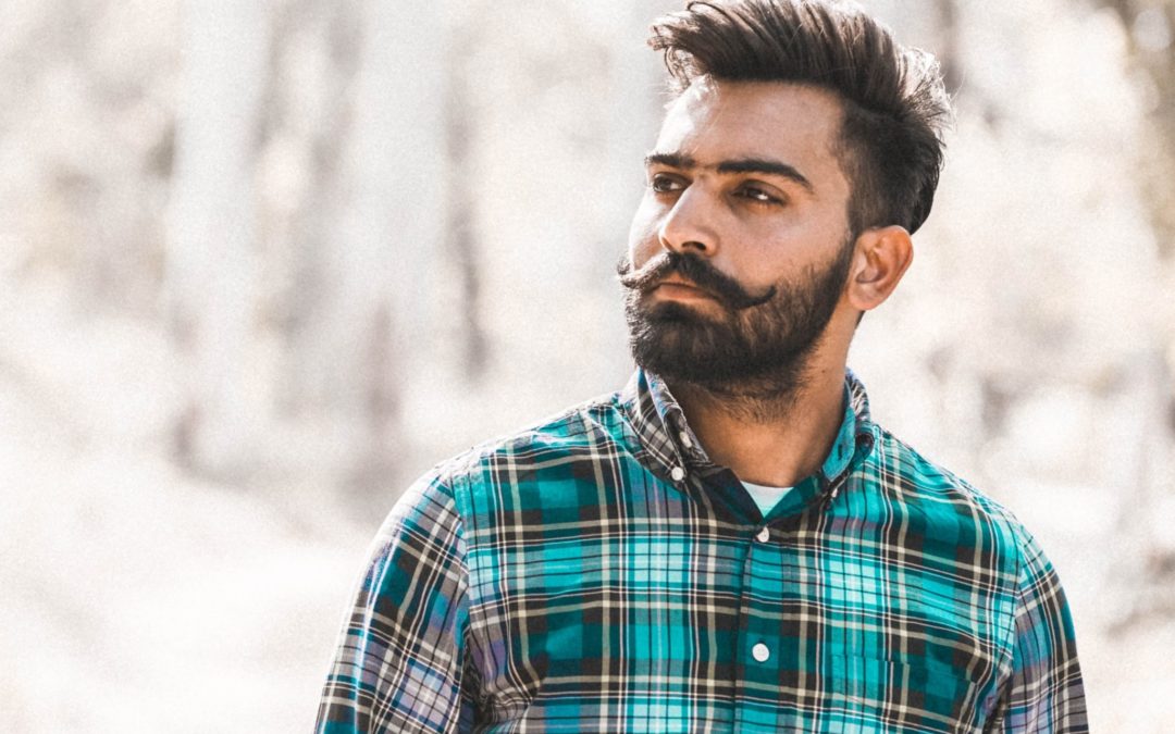 Davvero barba e baffi riducono la protezione delle mascherine anti covid-19? Dipende, ecco le risposte